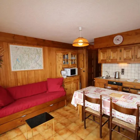 Apartment Les Saisies - 2 Pieces Cabine, 7 Pers, Terrasse, Casier A Skis, Garage, Plein Sud - Fr-1-293-260 *